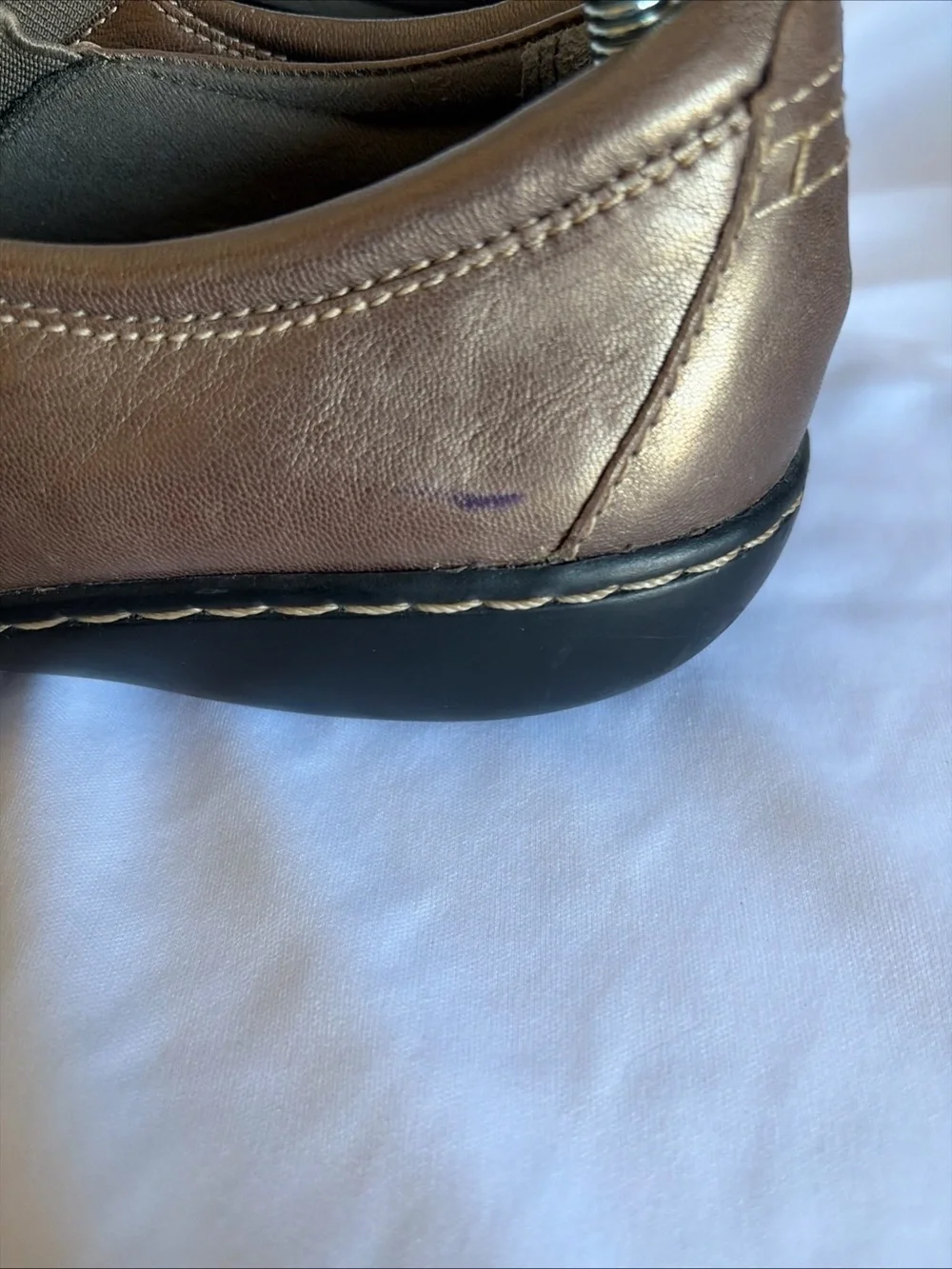 Clarks Women's Bronze Leather Slip-On Loafers